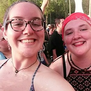 Meet your Posher, Lacey